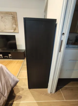 Vitrina Ikea Madera y Cristal