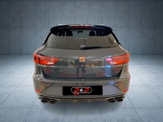 SEAT Leon Cupra ST R 4DRIVE