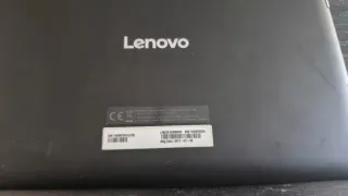Tablet Lenovo Azul y negra