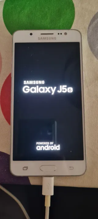 Samsung Galaxy J5 Blanco