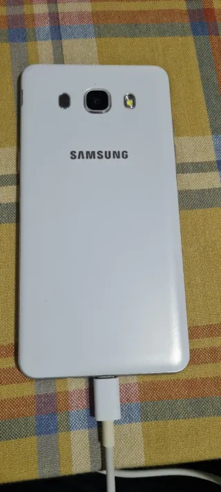 Samsung Galaxy J5 Blanco