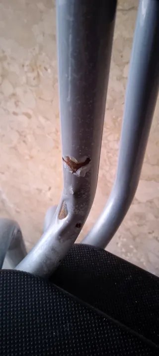 2 Taburetes Altos apilables