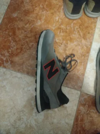 Zapatillas New Balance 515 Gris/Rojo 46.5