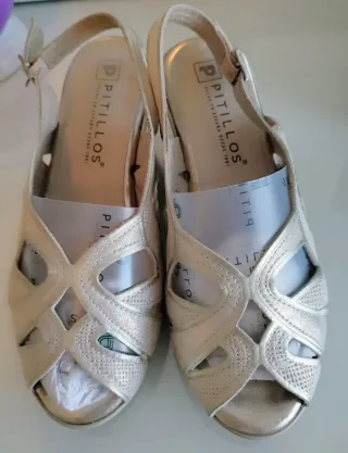 Zapatos de cuña Pitillos beige/plata