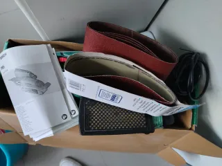 Bosch Lijadora de Banda PBS 75 A 710W