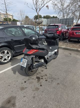 Yamaha Xmax 125  Maxi Scooter Negra