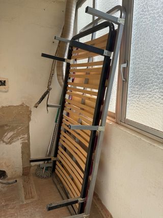 Somier negro 80x180 cm.