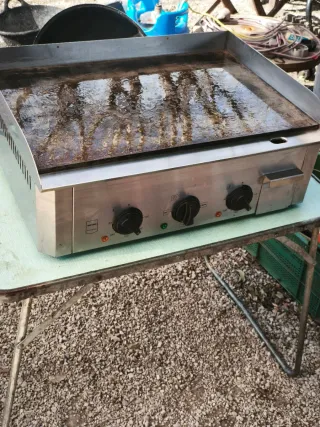 Plancha profesional MAKRO