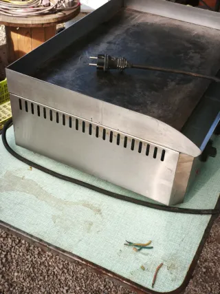 Plancha profesional MAKRO