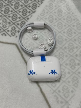 Auriculares idénticos a apple AirPods Pro