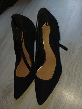 Zapatos de tacón negros