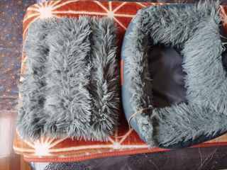 Cama para perro pequeño azul y gris