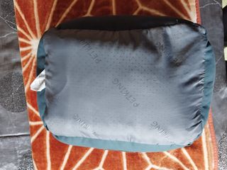 Cama para perro pequeño azul y gris