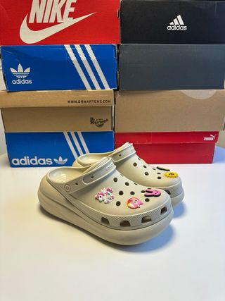 Crocs Classic Crush Clog Beige