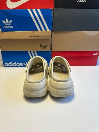 Crocs Classic Crush Clog Beige