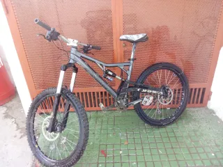 Bicicleta Orbea Doble Suspensión