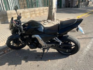 Kawasaki Z750 2006 - 48000