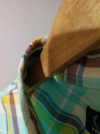 Camiseta Fred Perry cuadros turquesa y amarillo