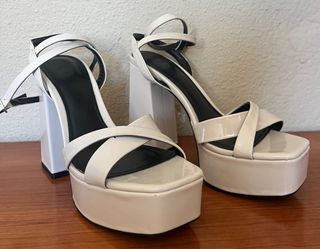 Plataformas Zara Beige