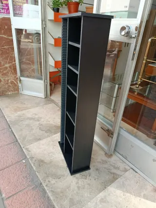 ESTANTERIA PARA CDs