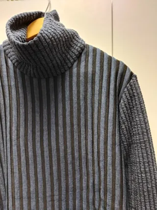 Jersey cuello alto texturas rayas XL