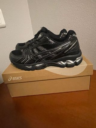 Zapatillas Asics Gel Negras Nuevas Caja