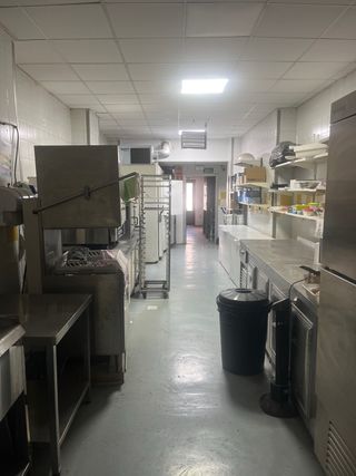 Vendo cafetería con licencia completa