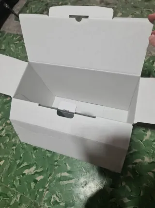 Caja y manuales PS5 Slim