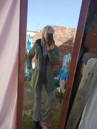 Trenca Zara térmica chica Talla L