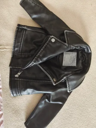 Casaco bebé 0-3 meses preto