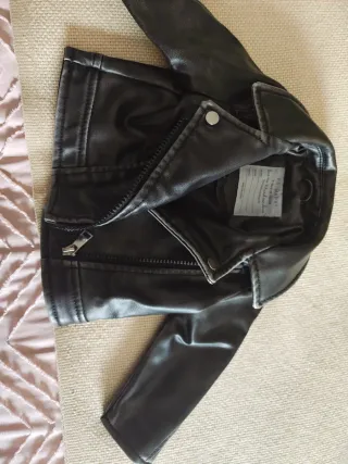 Casaco bebé 0-3 meses preto