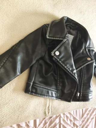 Casaco bebé 0-3 meses preto