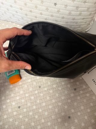 Neceser Lefties Negro + Crema Babaria SPF50