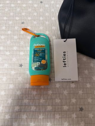 Neceser Lefties Negro + Crema Babaria SPF50