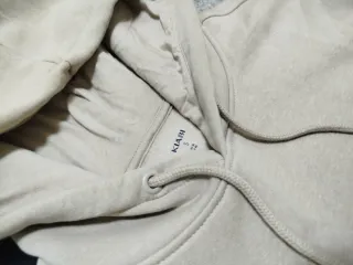 Sudadera beige KIABI talla M