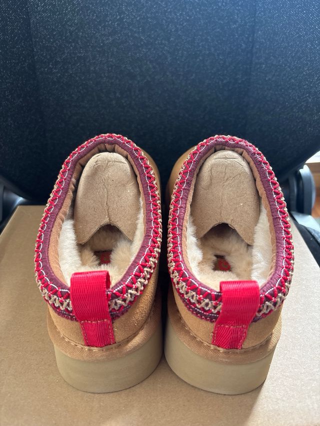 Pantuflas UGG Talla 40 Marrón