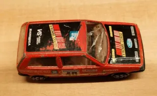 Fiat Uno n°40 Bburago 1:43 Da restaurare