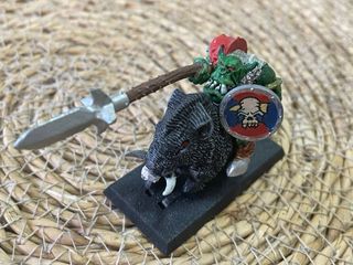 Jinete Orco en Jabalí Warhammer