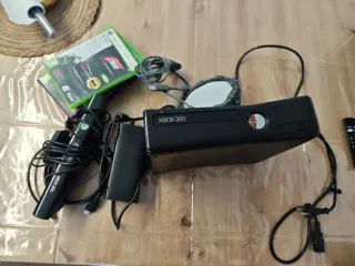 Xbox 360 con Kinect e giochi