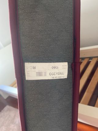 Cama Ikea 200x90  + colchón nuevo