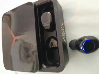 Auriculares Earbuds Negros