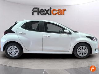Toyota Yaris 1.5 120H Business Plus