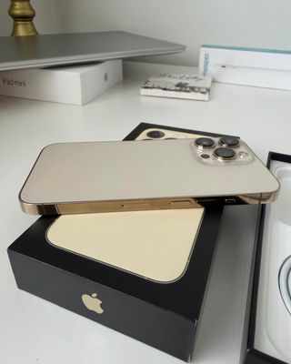 iPhone 13 Pro Max 256GB Dorado