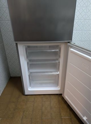 Nevera y Congelador Corberó Metal