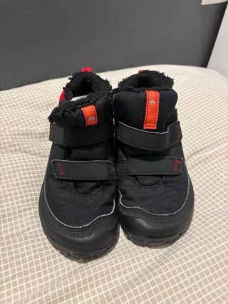 Botas de agua y montaña para niños/as