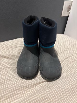 Botas de agua y montaña para niños/as