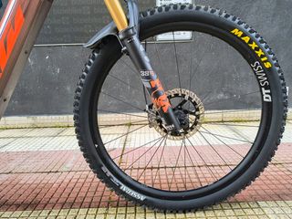 KTM Macina Prowler Exonic T.L Rueda Mullet 4050Km