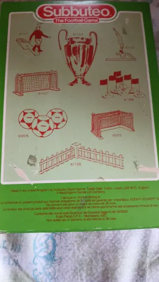 Subbuteo Real Madrid/Valencia ref21 leggi annuncio