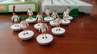 Subbuteo Real Madrid/Valencia ref21 leggi annuncio