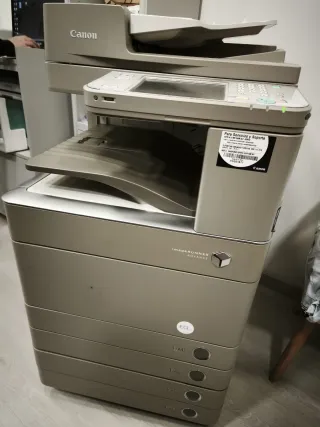 Fotocopiadora Canon Beige